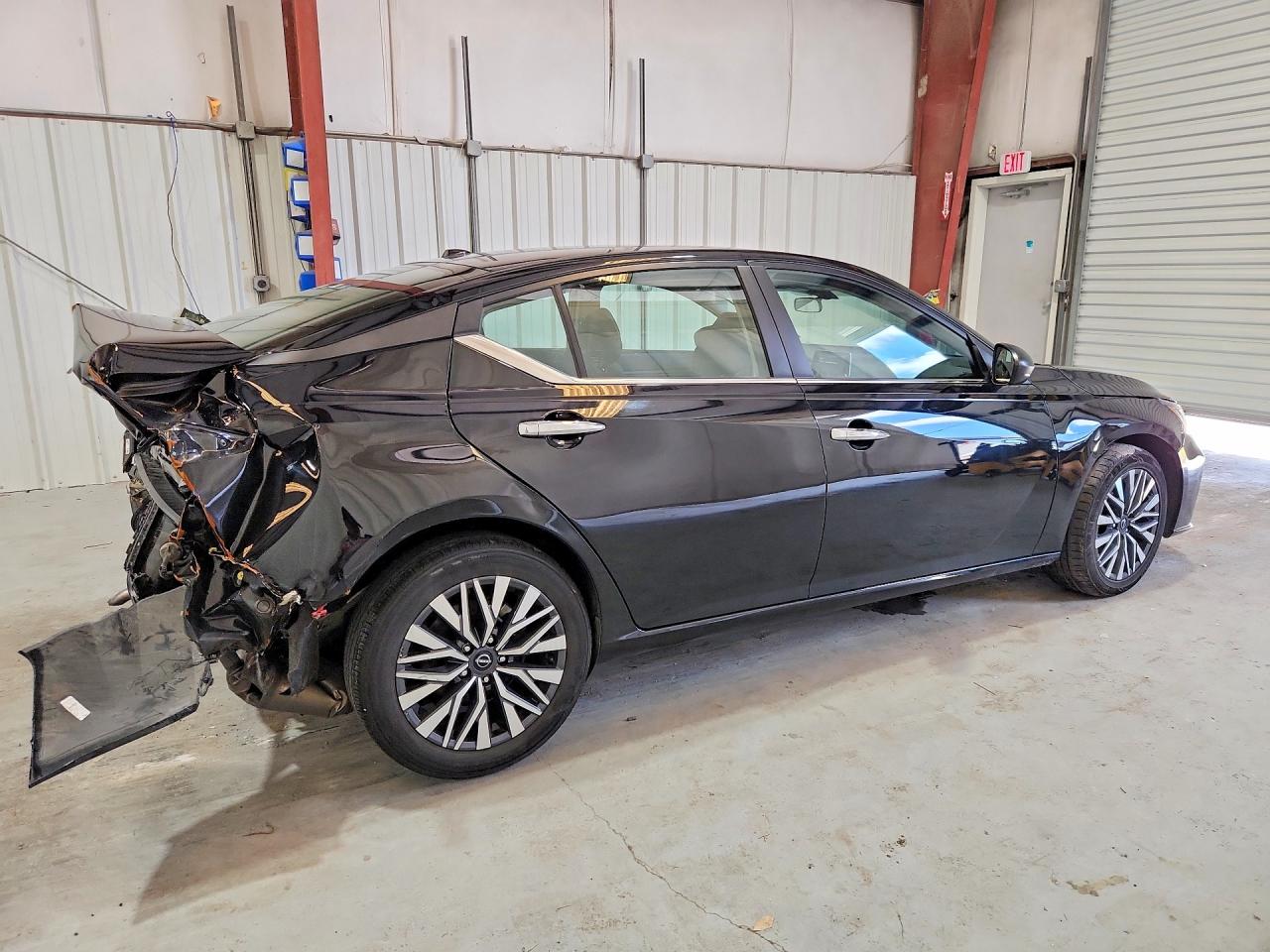 2025 NISSAN ALTIMA
