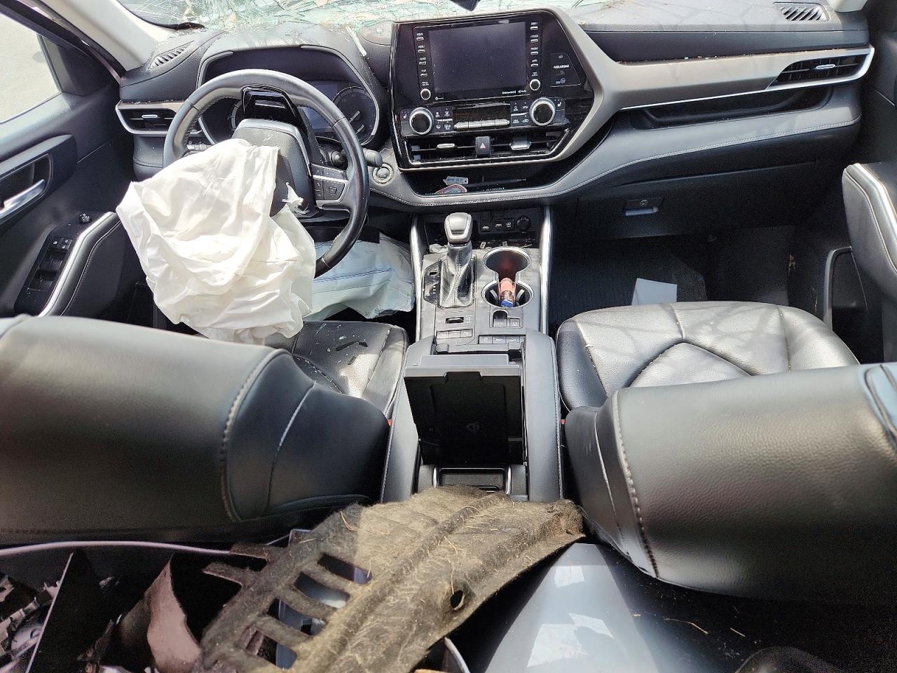 2021 TOYOTA HIGHLANDER