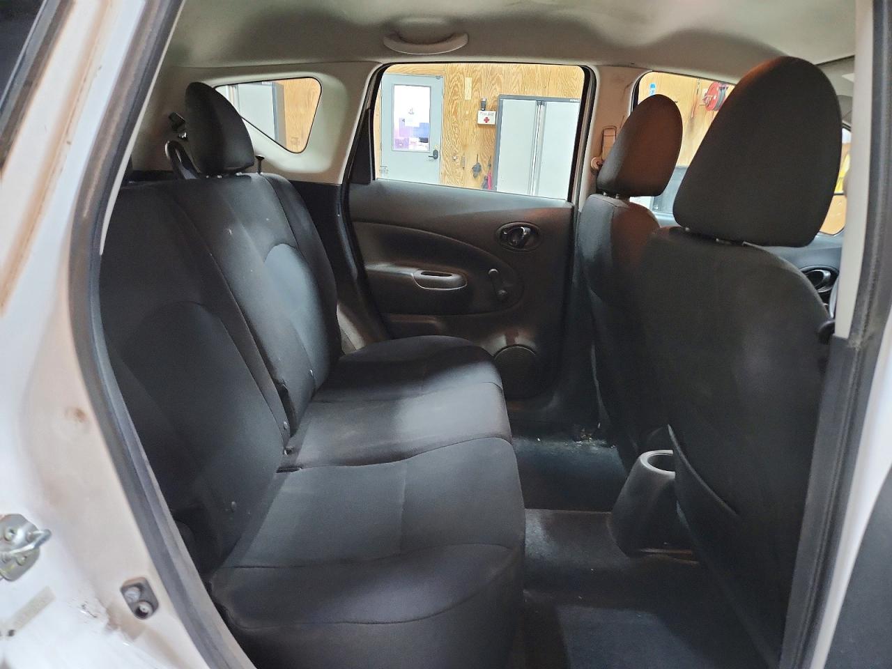 2016 NISSAN VERSA