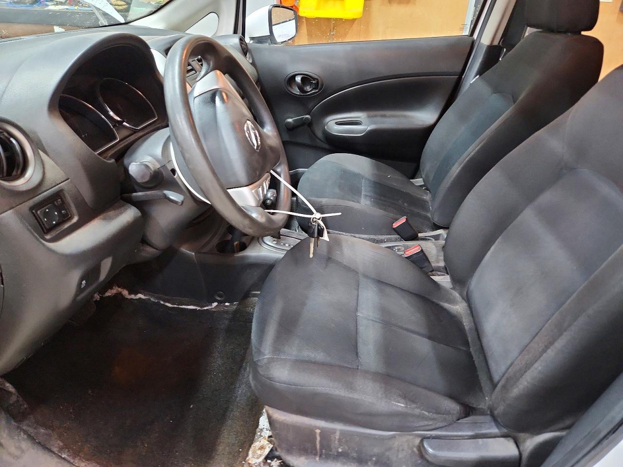 2016 NISSAN VERSA