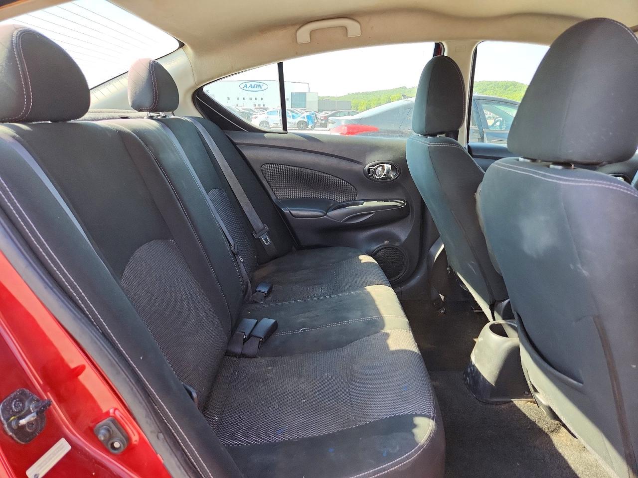 2017 NISSAN VERSA
