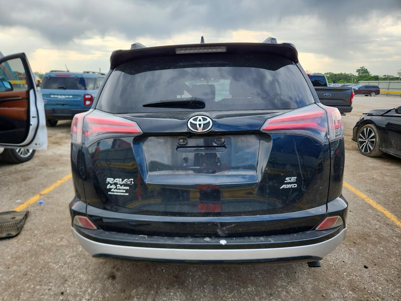 2016 TOYOTA RAV4