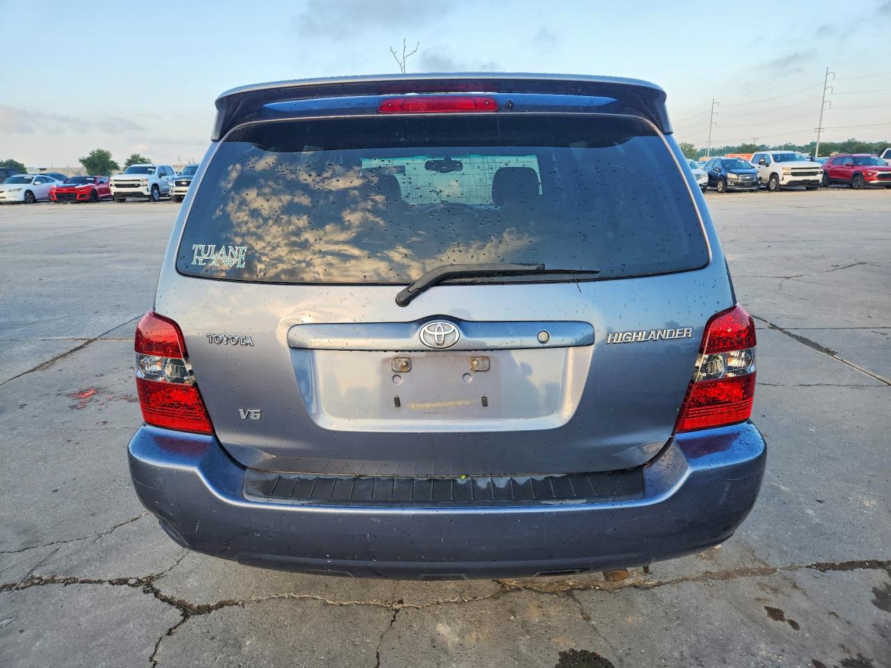 2004 TOYOTA HIGHLANDER