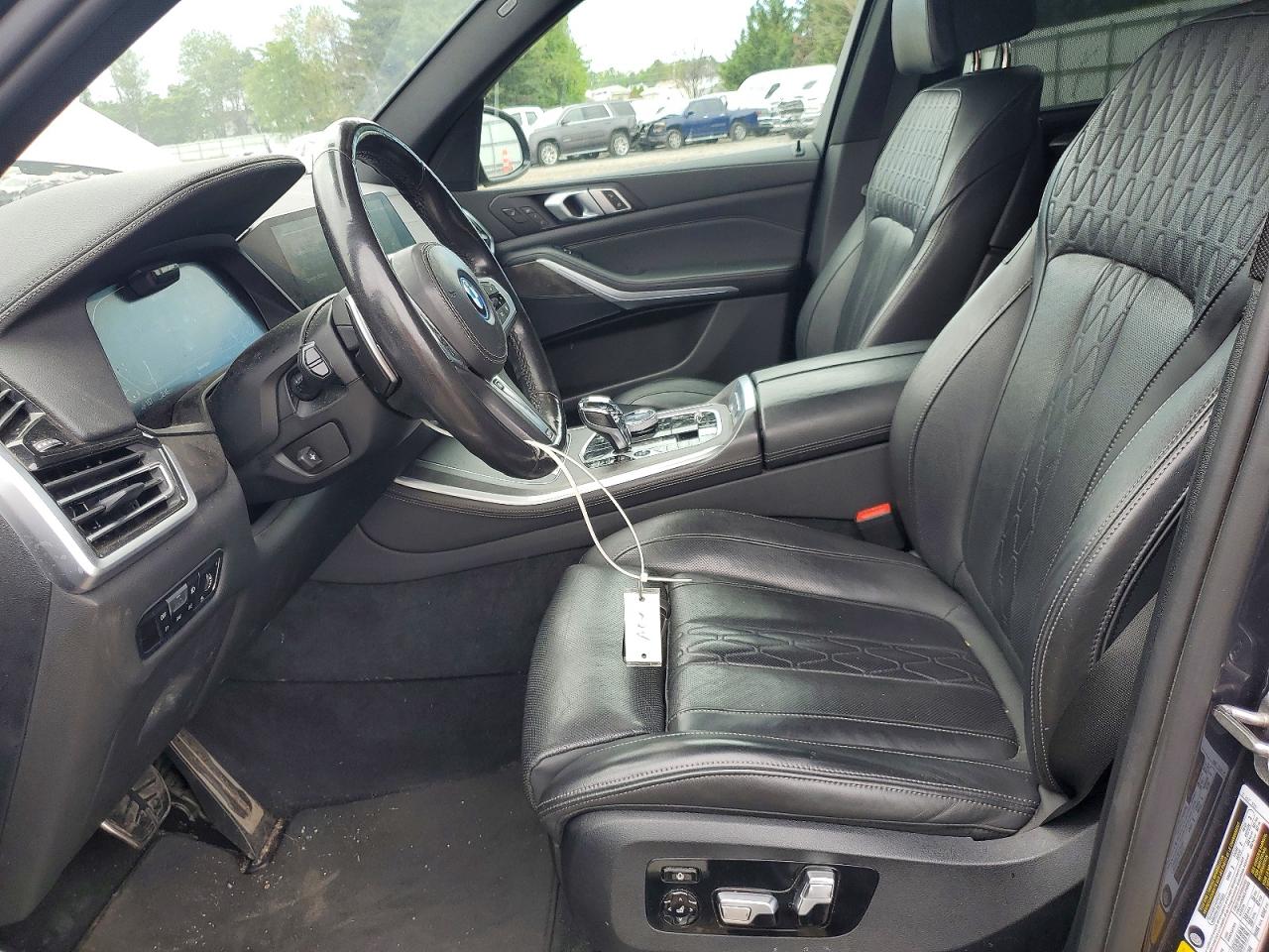 2022 BMW X5