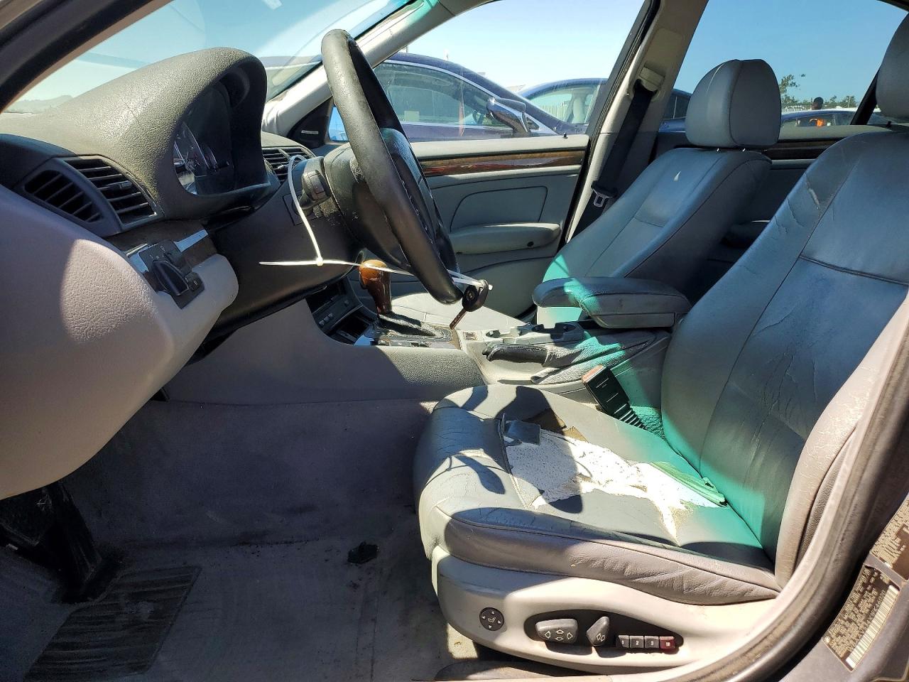 2001 BMW 3 SERIES