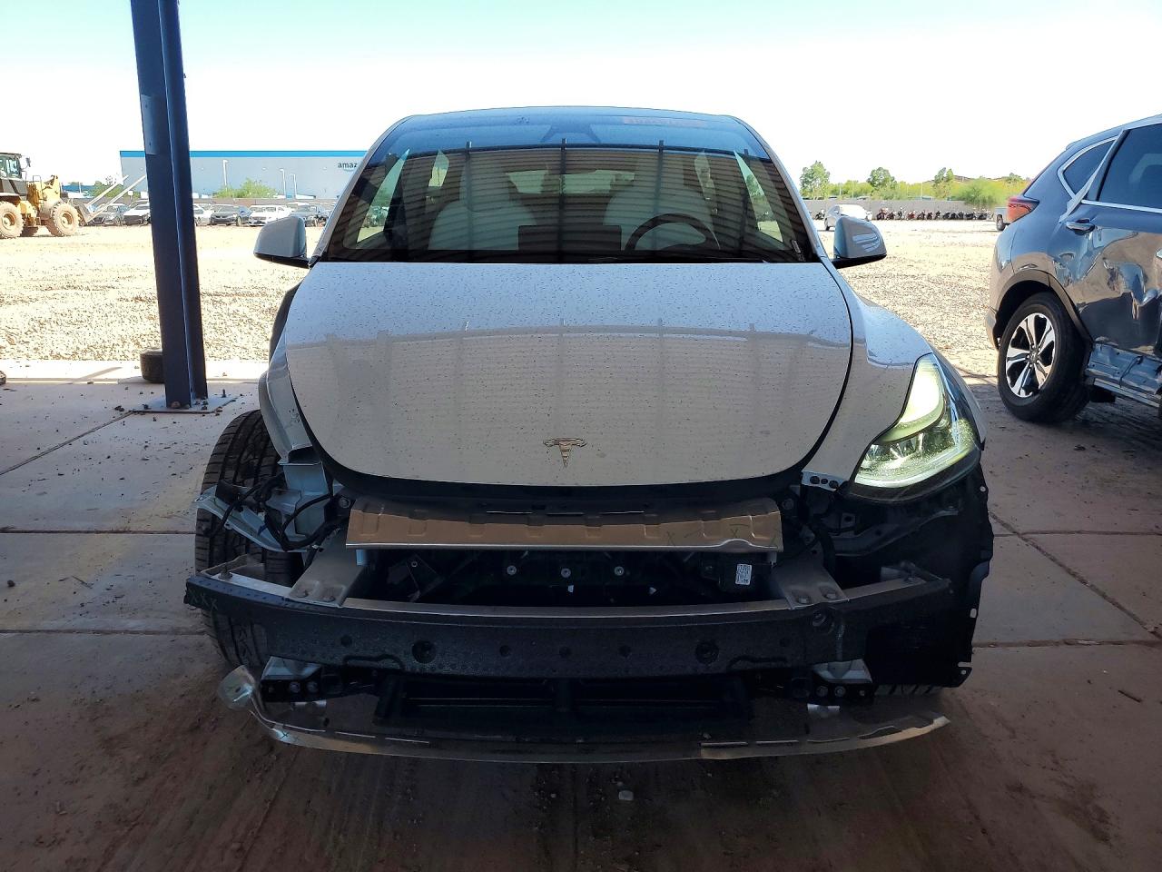 2025 TESLA MODEL Y