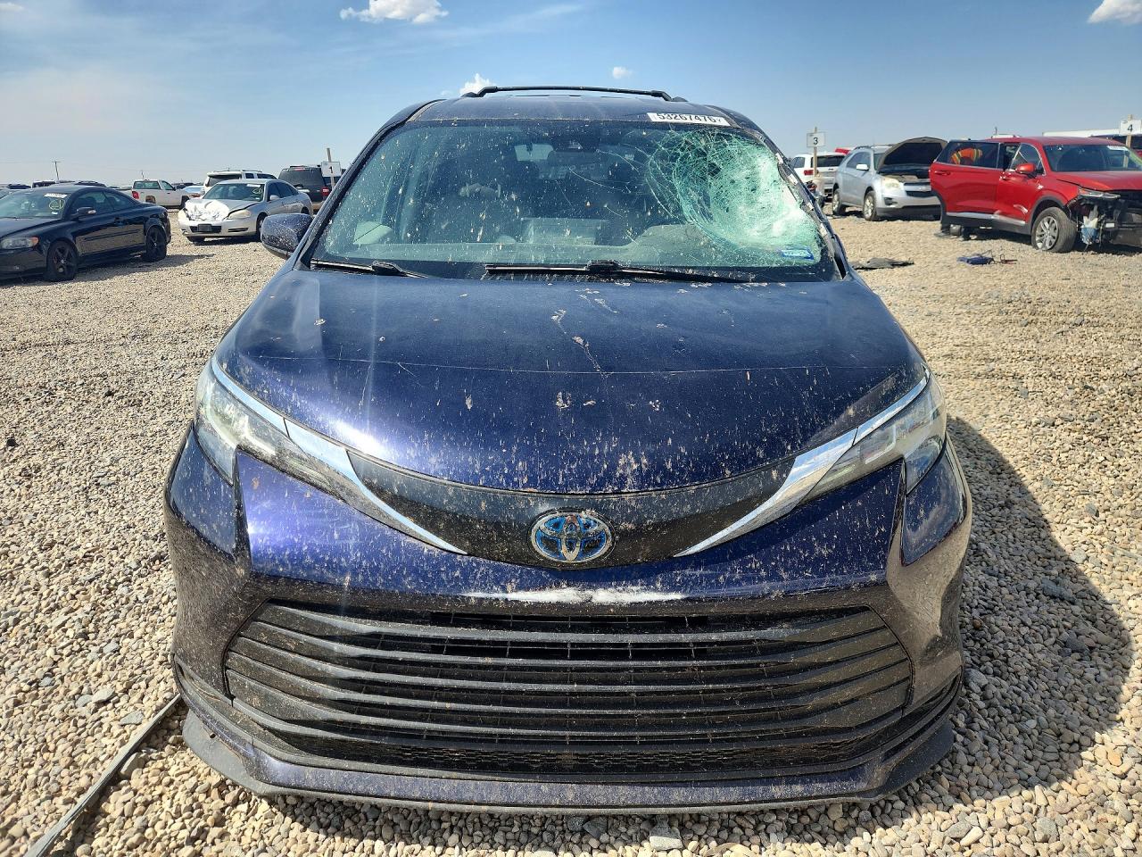 2021 TOYOTA SIENNA