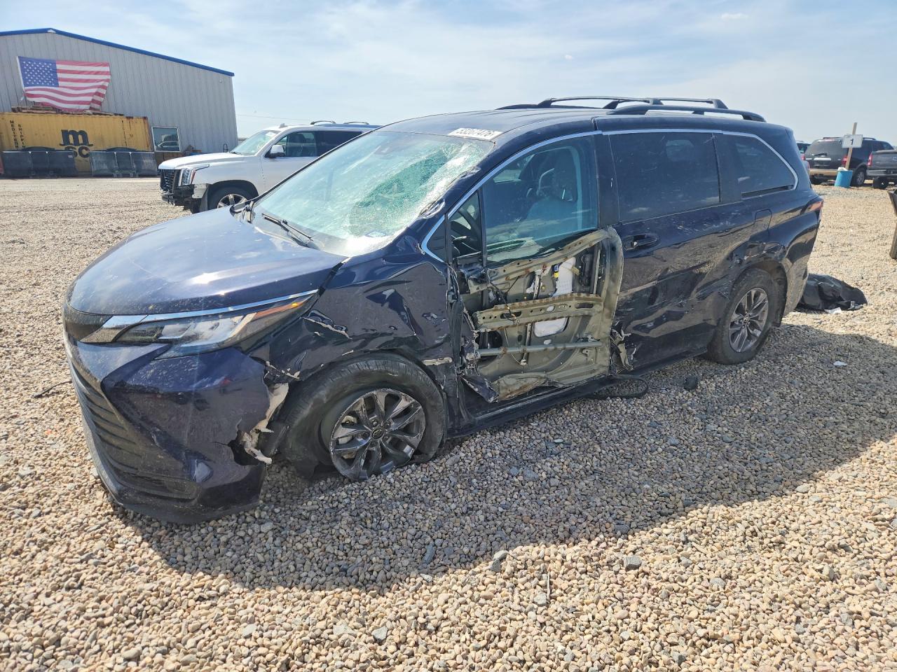 2021 TOYOTA SIENNA