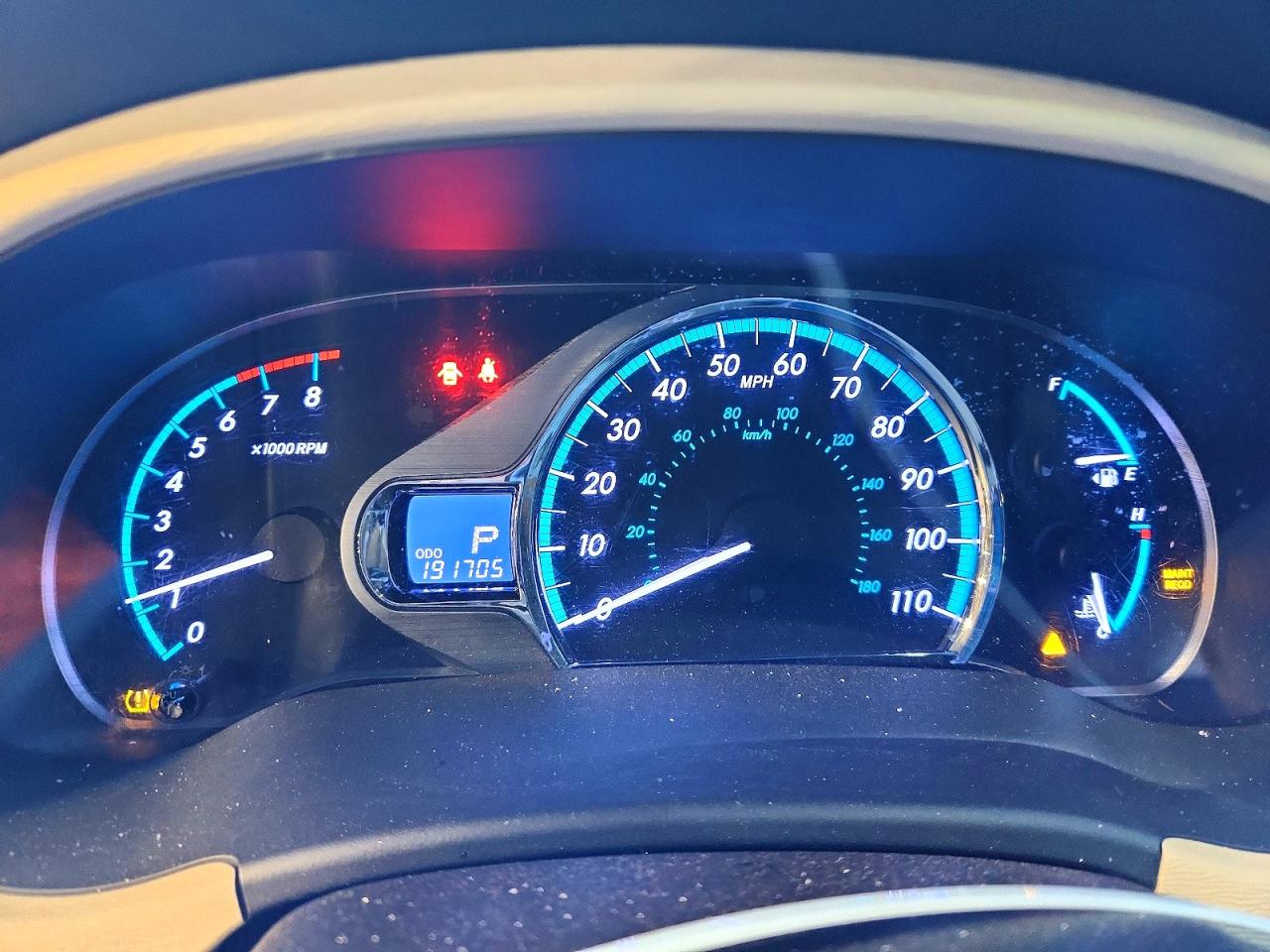 2011 TOYOTA SIENNA