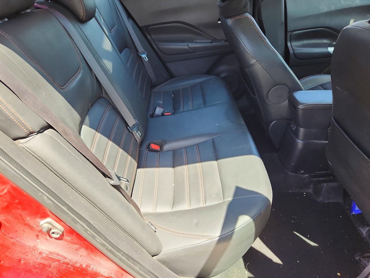 2020 NISSAN KICKS