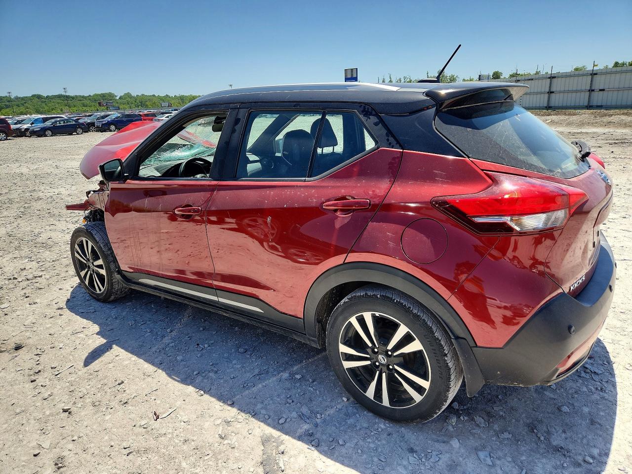 2020 NISSAN KICKS
