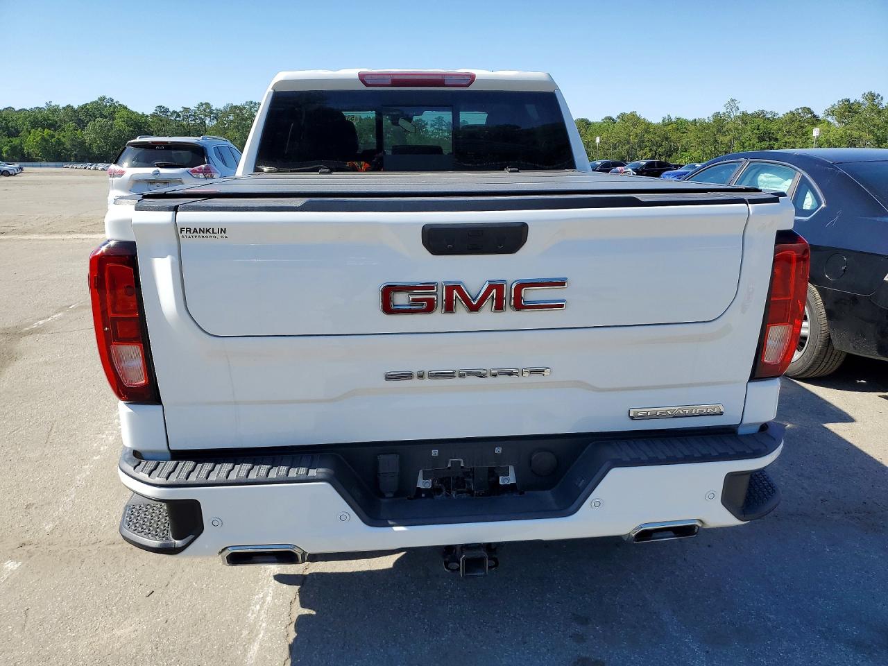2024 GMC SIERRA