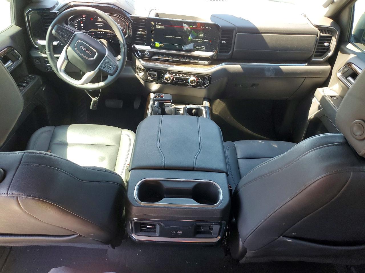 2024 GMC SIERRA