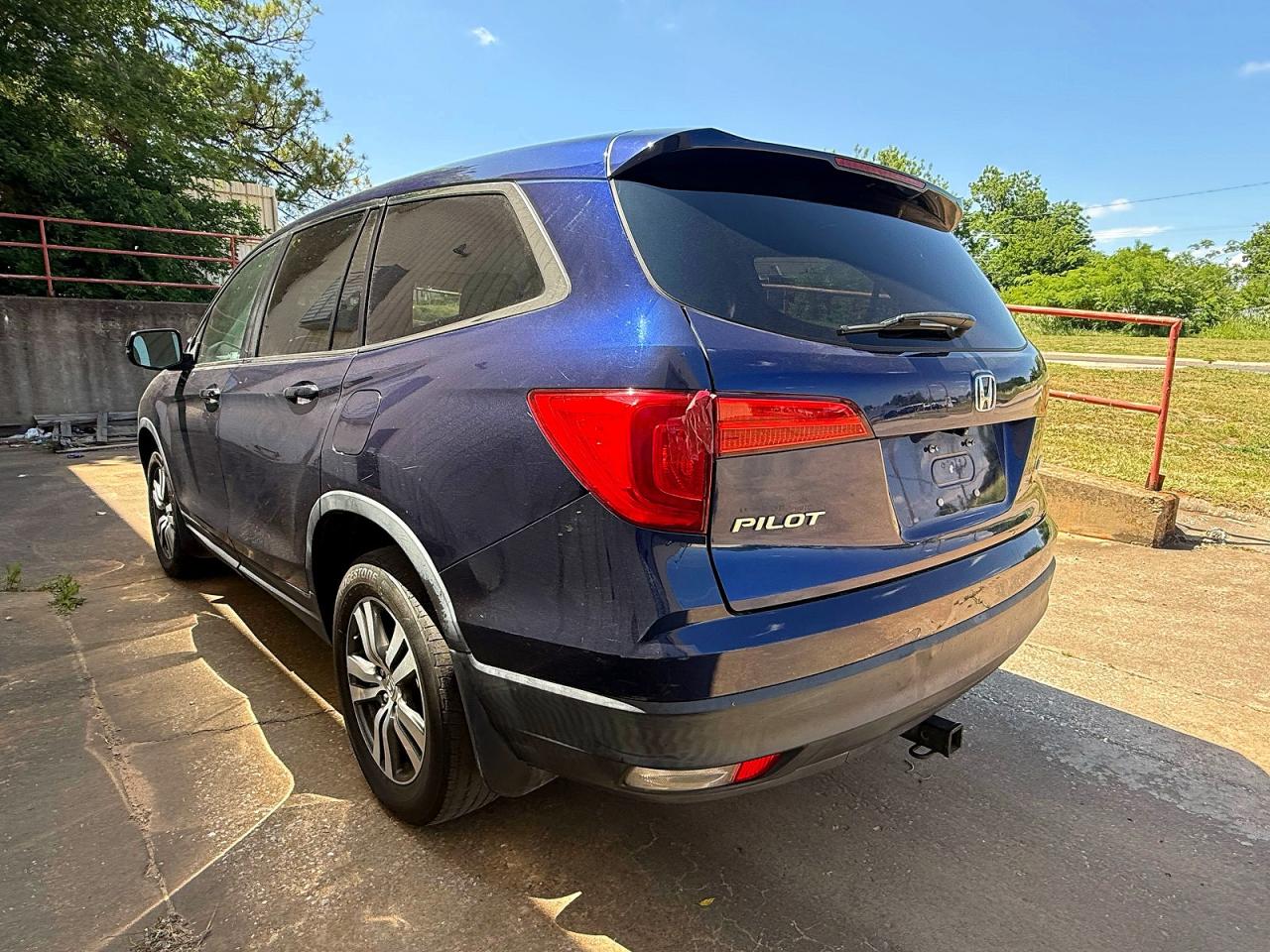 2017 HONDA PILOT