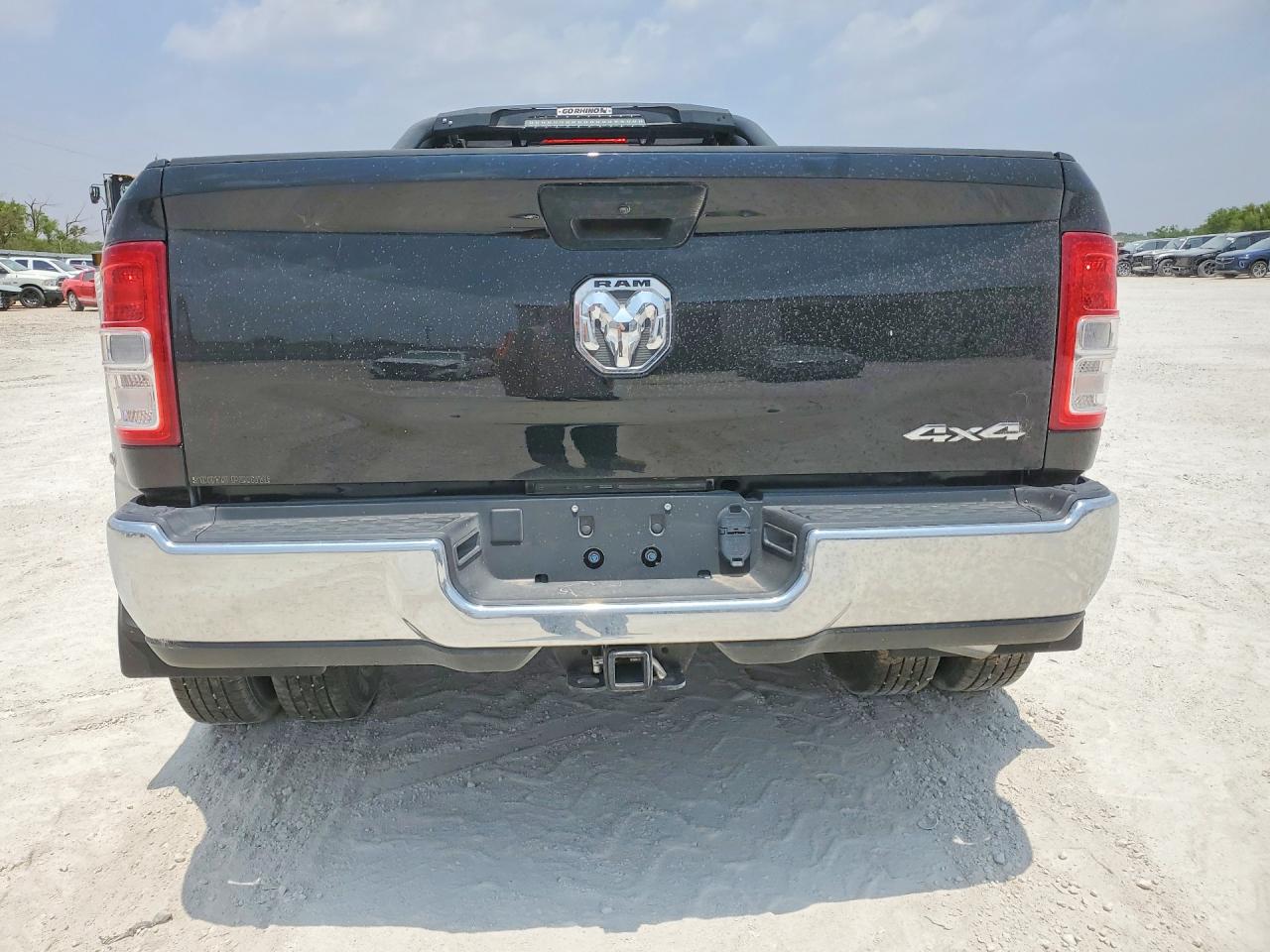 2022 RAM 3500