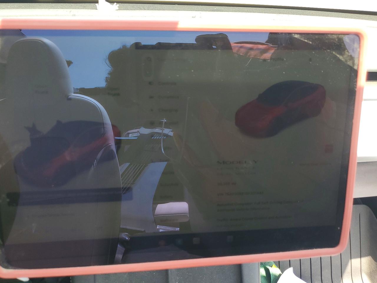 2025 TESLA MODEL Y