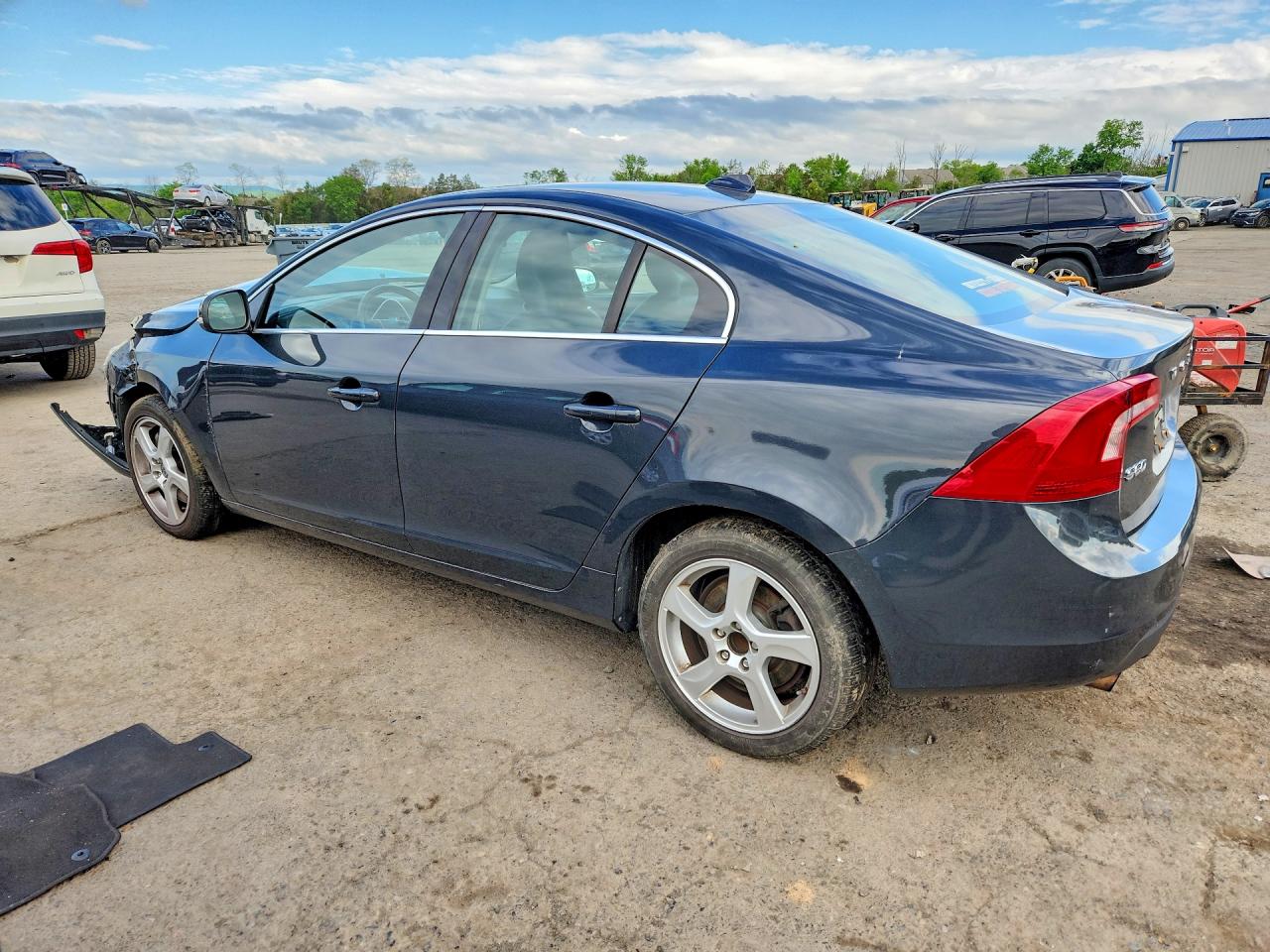 2012 VOLVO S60