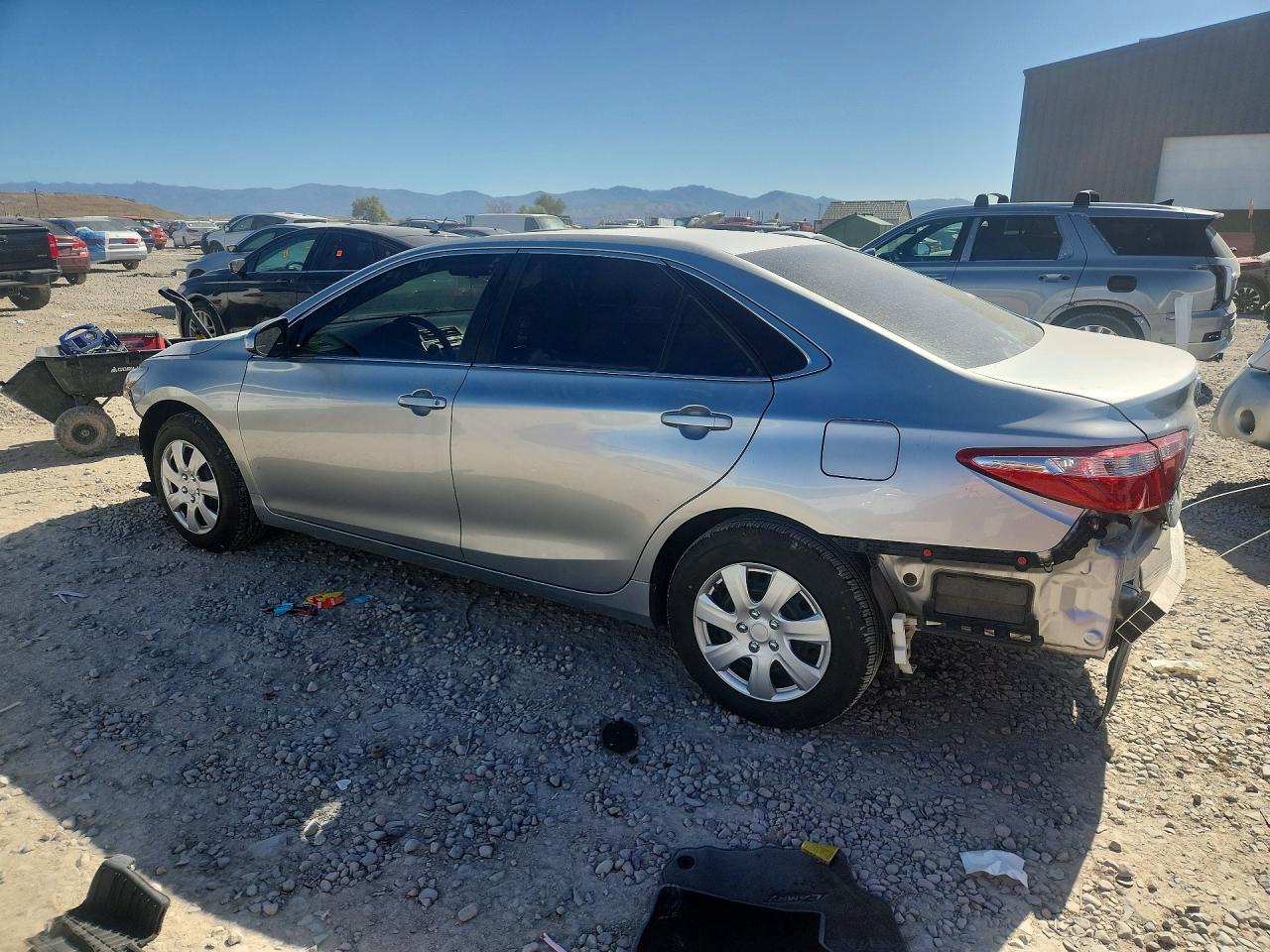 2015 TOYOTA CAMRY