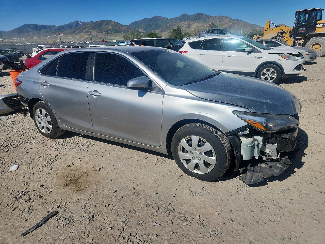 2015 TOYOTA CAMRY
