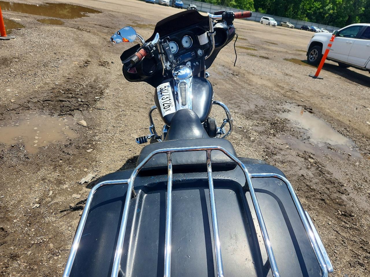2011 HARLEY-DAVIDSON FL