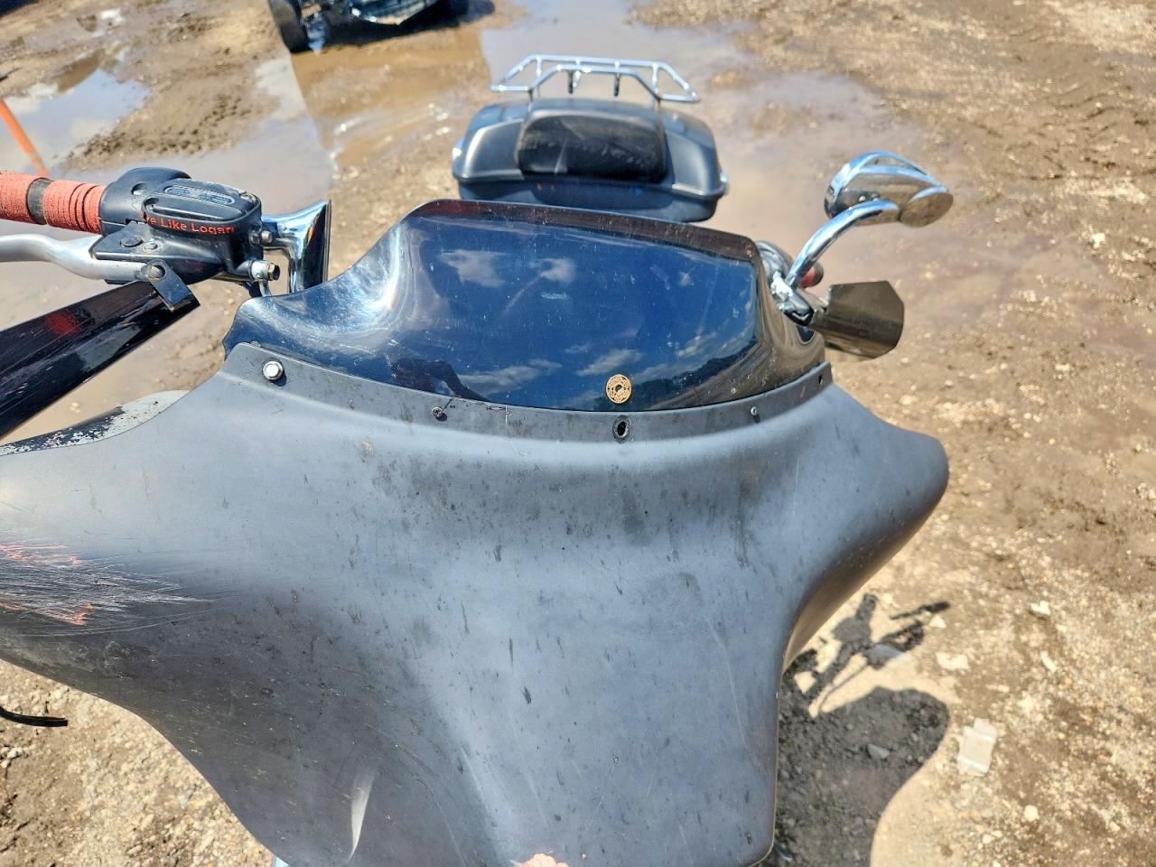 2011 HARLEY-DAVIDSON FL