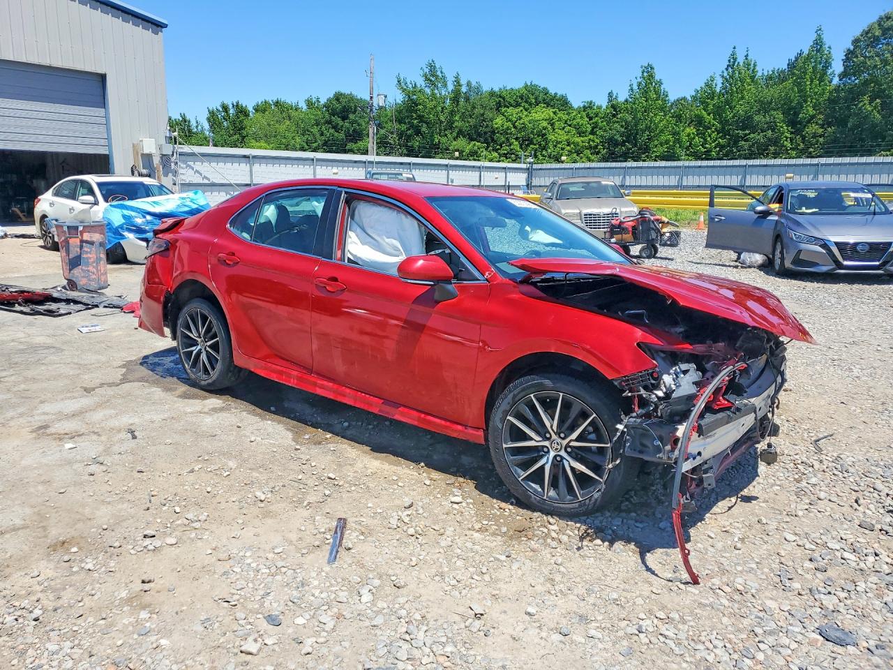2022 TOYOTA CAMRY