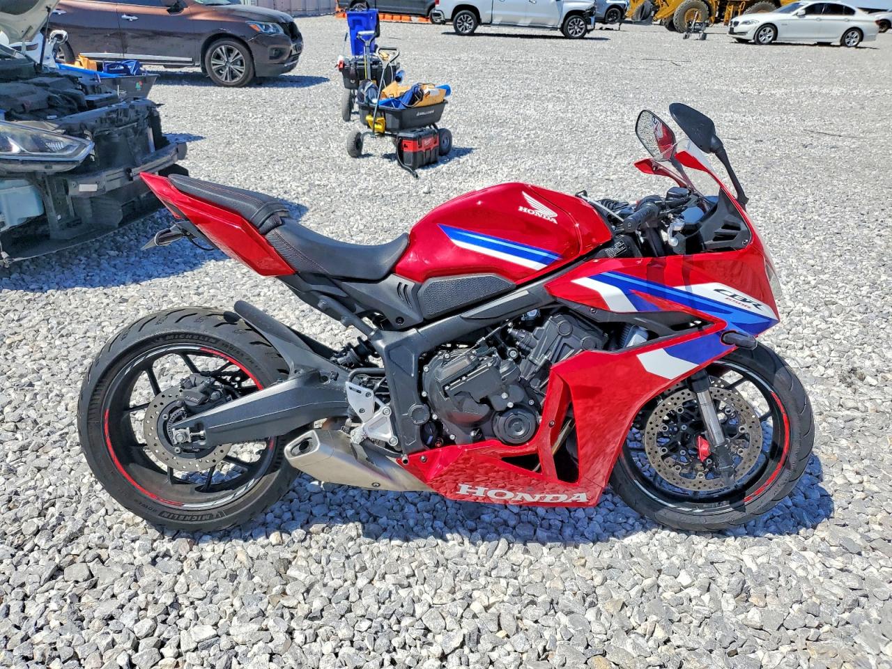 2025 HONDA CBR CYCLE