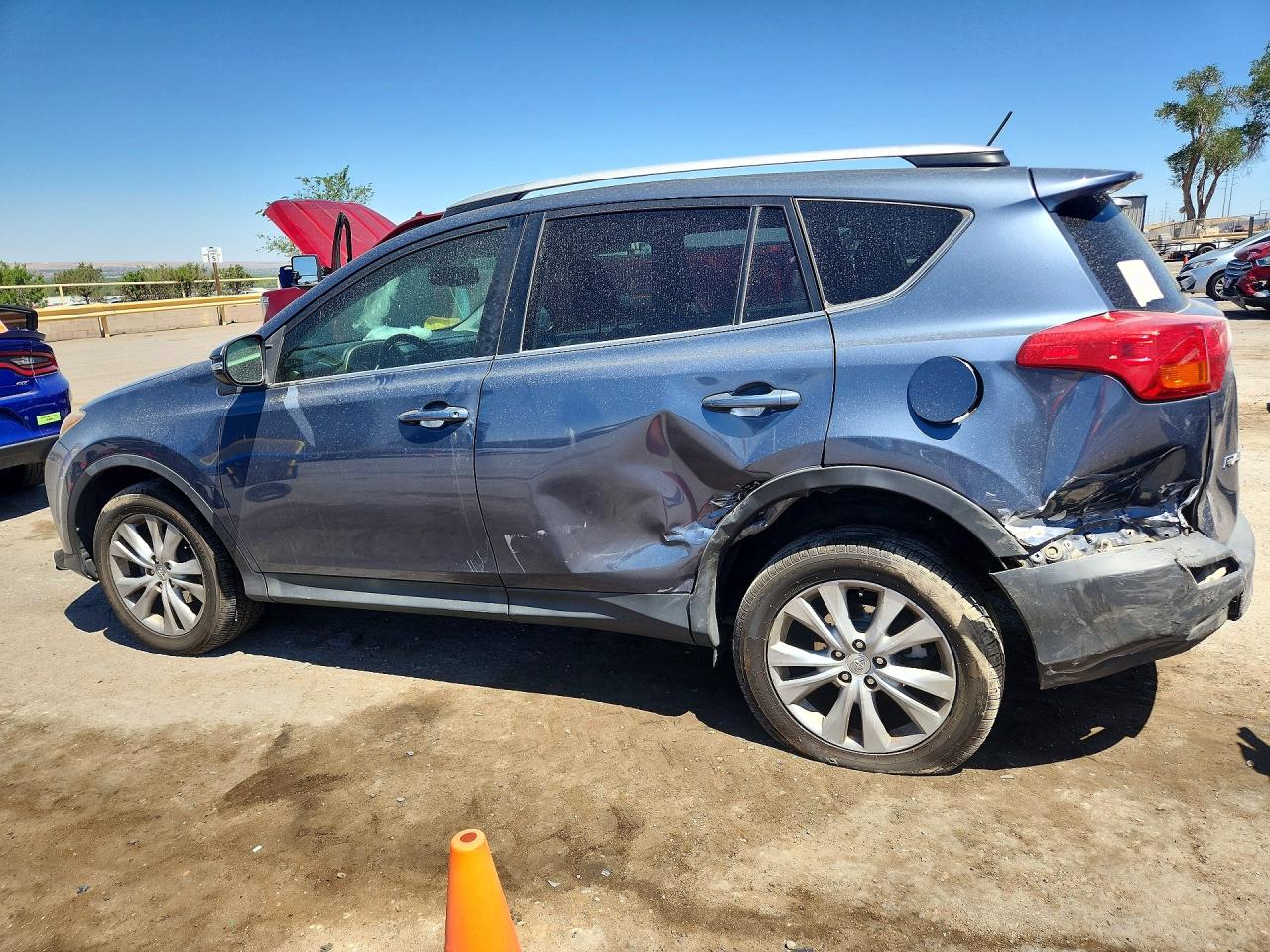 2013 TOYOTA RAV4