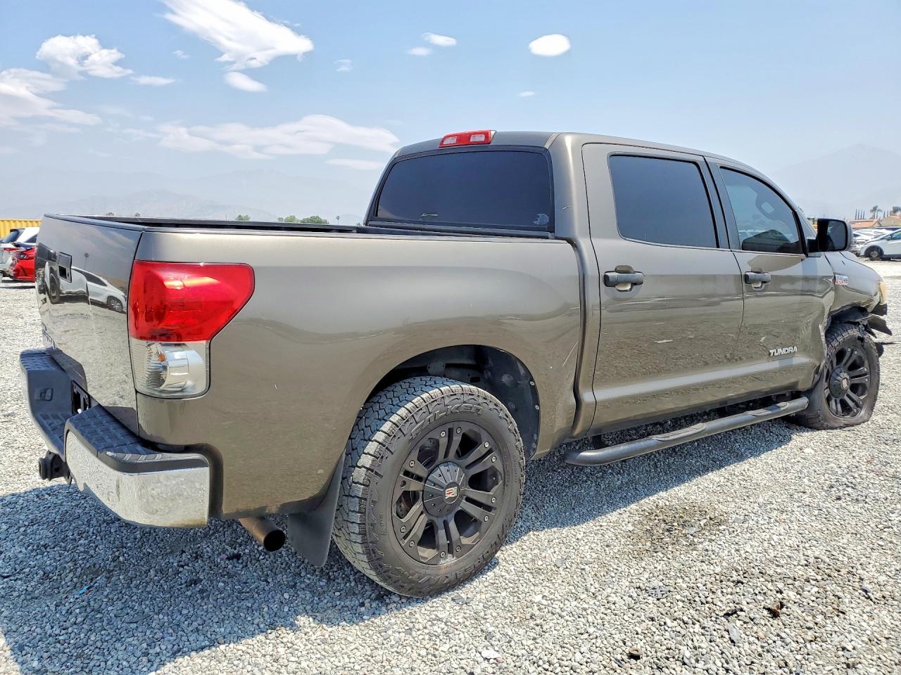 2009 TOYOTA TUNDRA