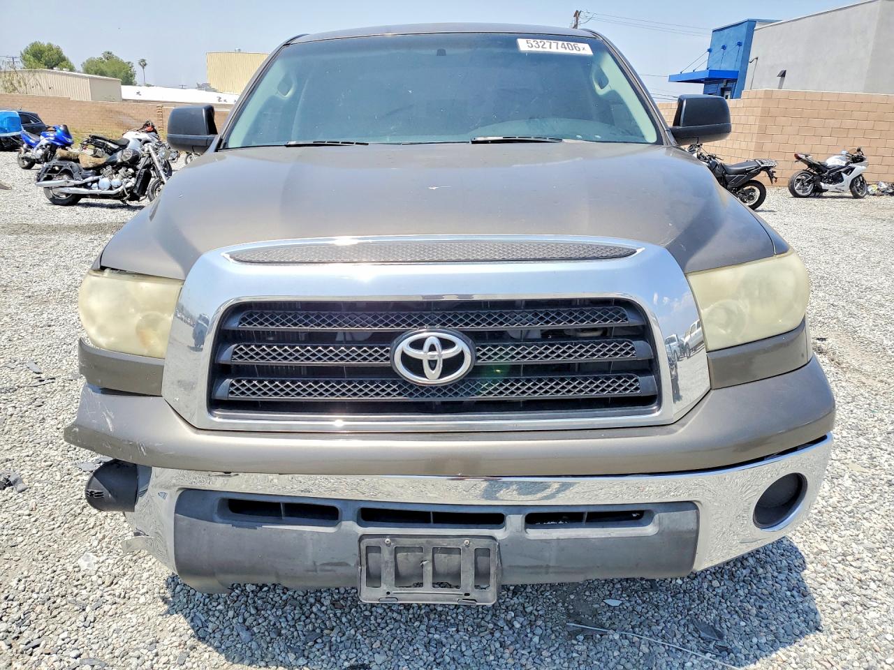 2009 TOYOTA TUNDRA