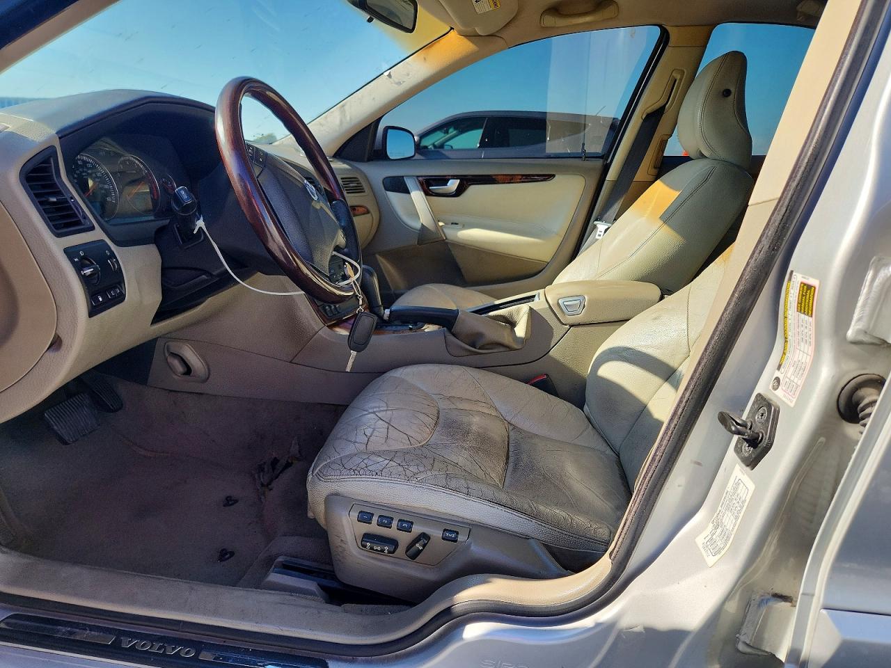 2006 VOLVO S60