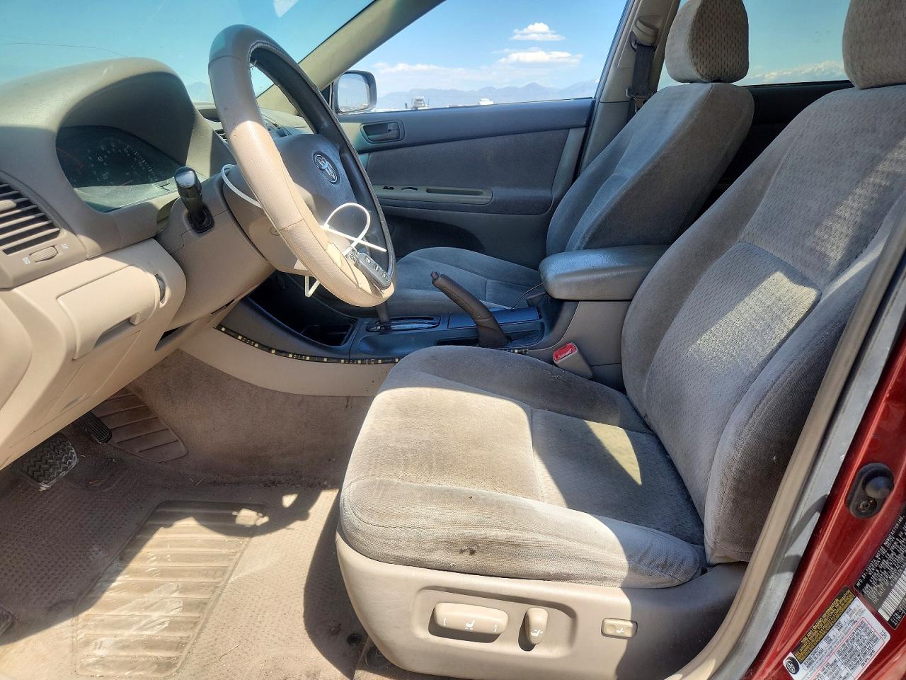 2004 TOYOTA CAMRY
