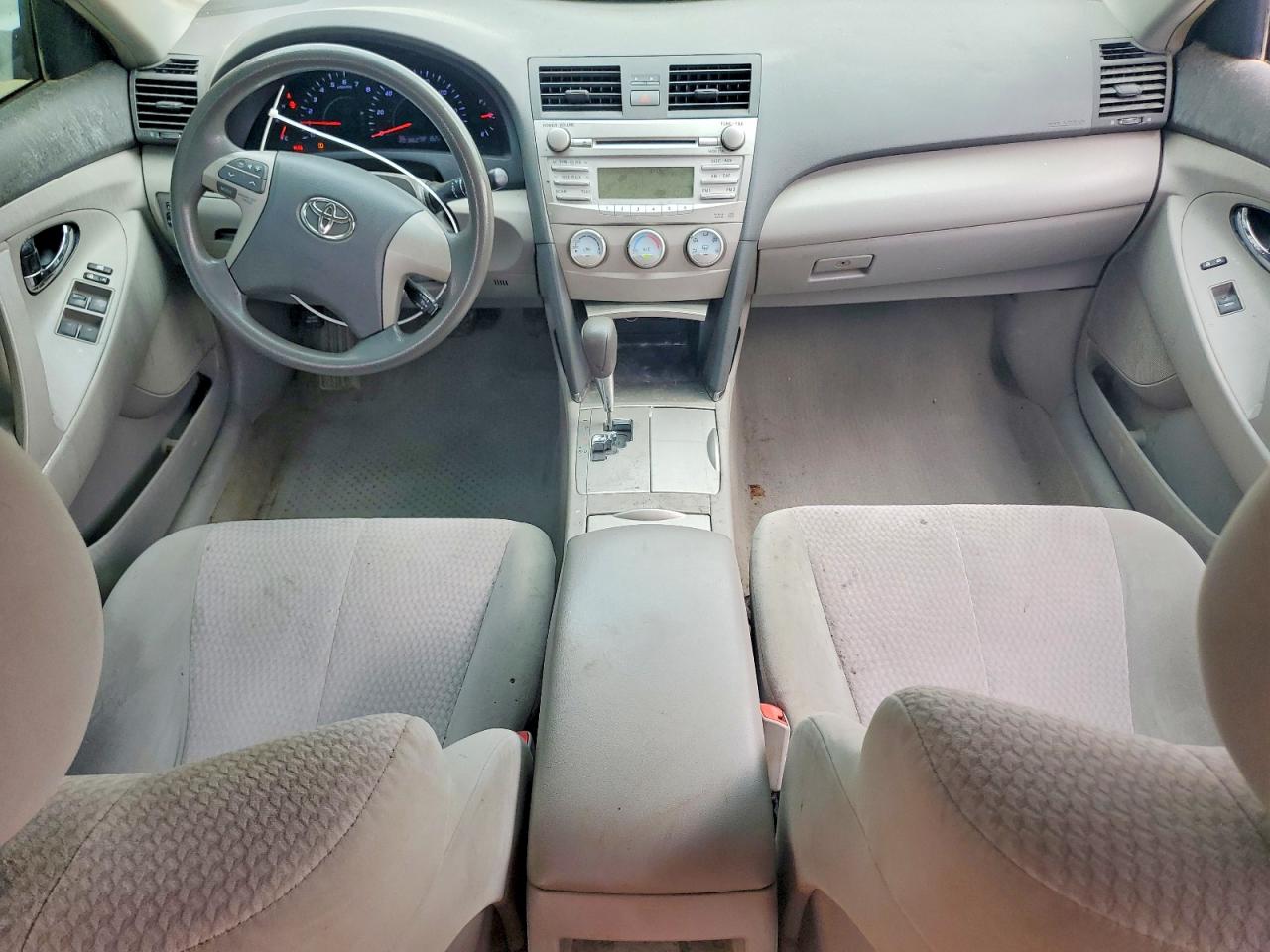 2011 TOYOTA CAMRY