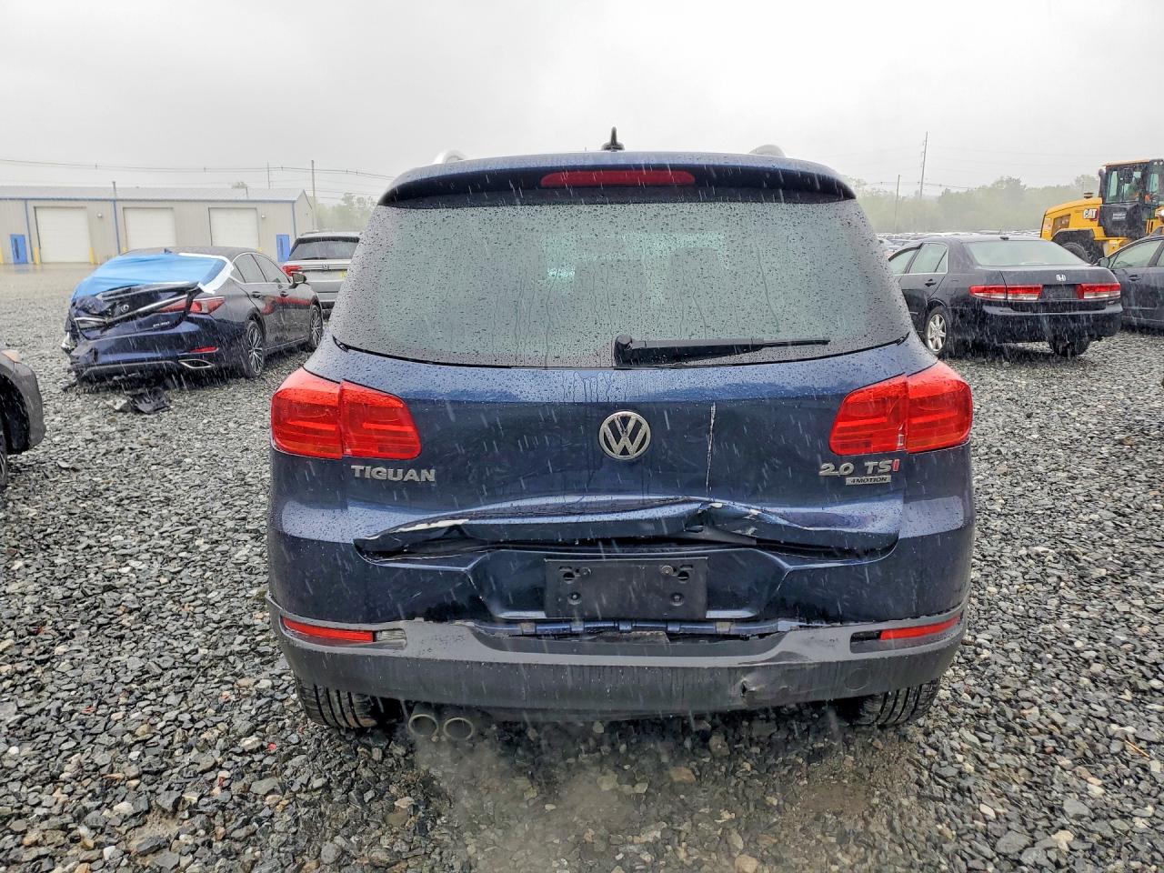 2015 VOLKSWAGEN TIGUAN