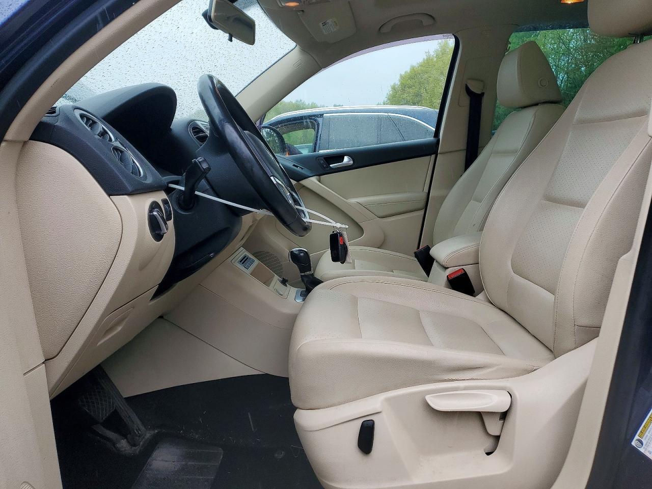 2015 VOLKSWAGEN TIGUAN