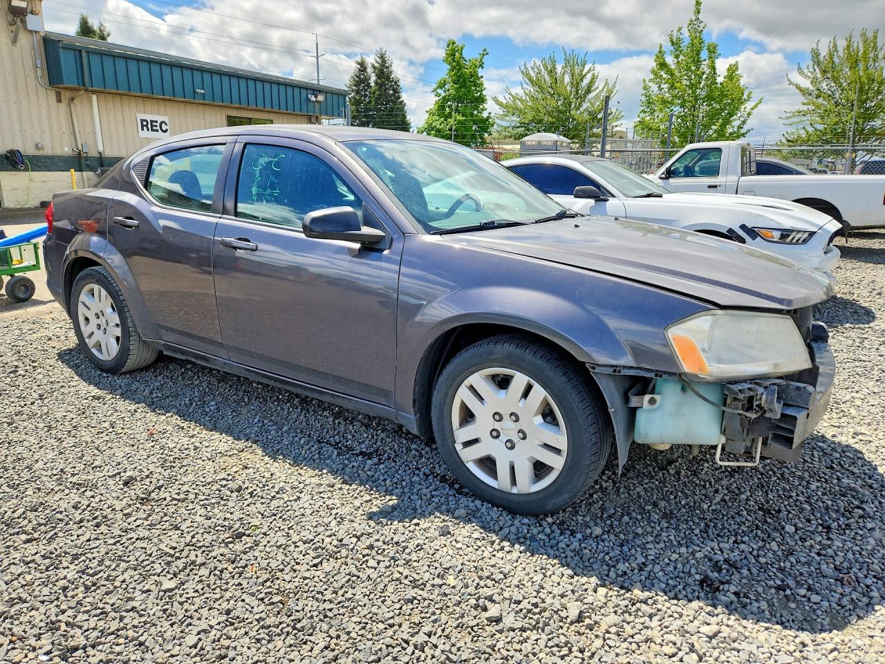 2014 DODGE AVENGER
