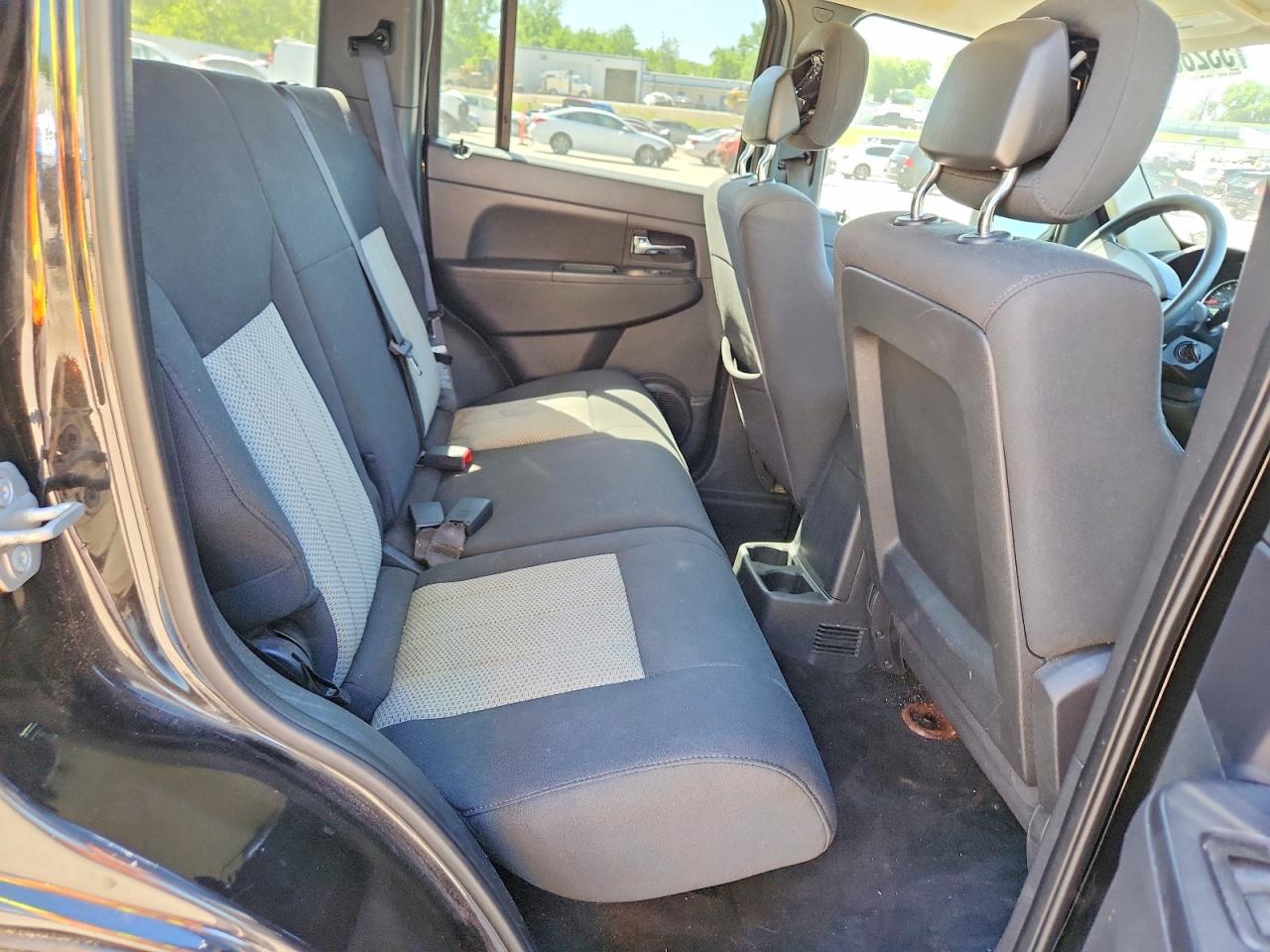 2010 JEEP LIBERTY