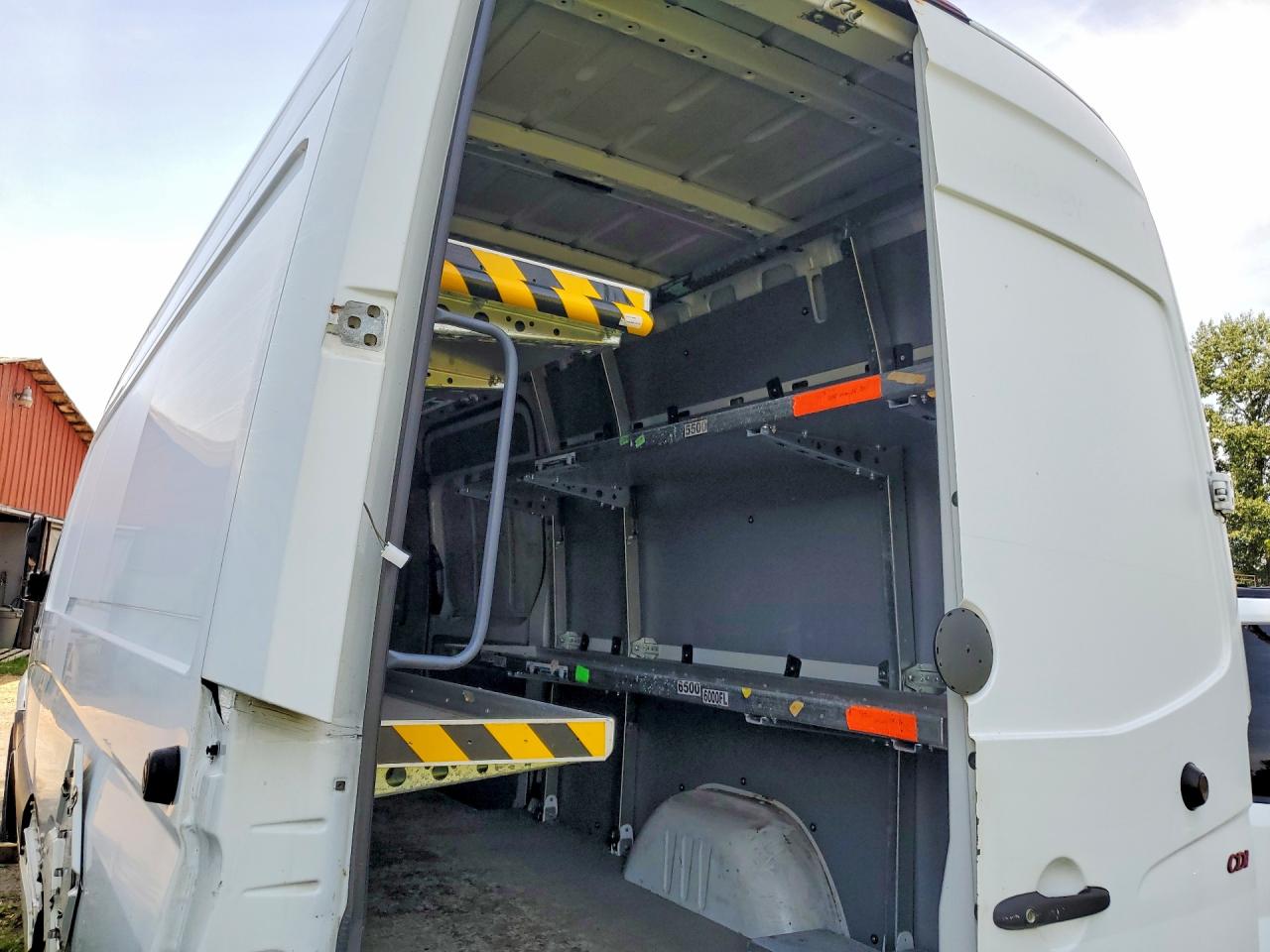 2010 MERCEDES-BENZ SPRINTER