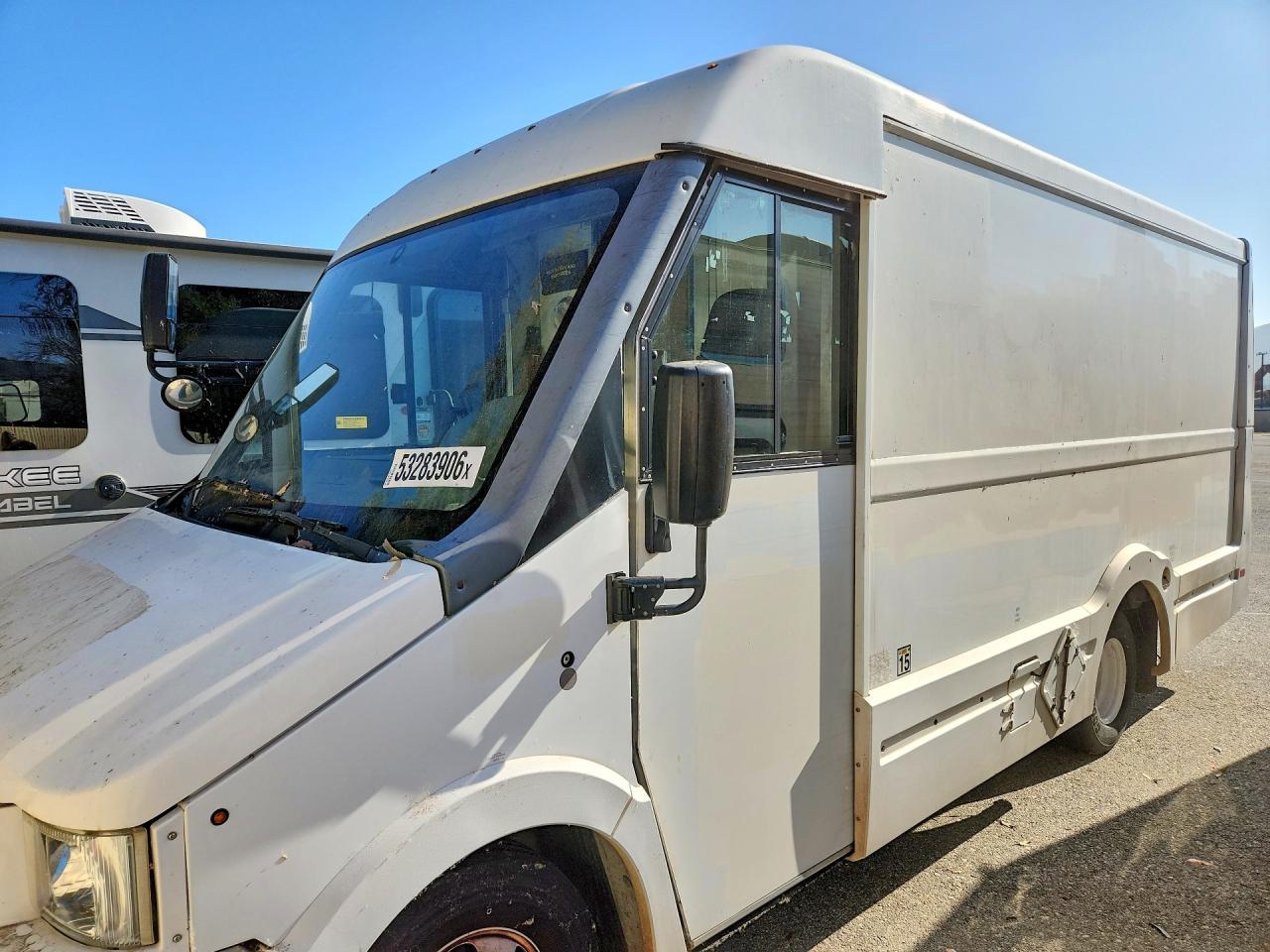2016 ISUZU NPR
