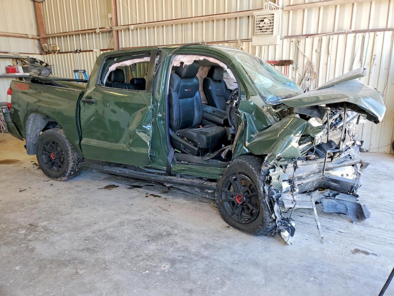 2020 TOYOTA TUNDRA