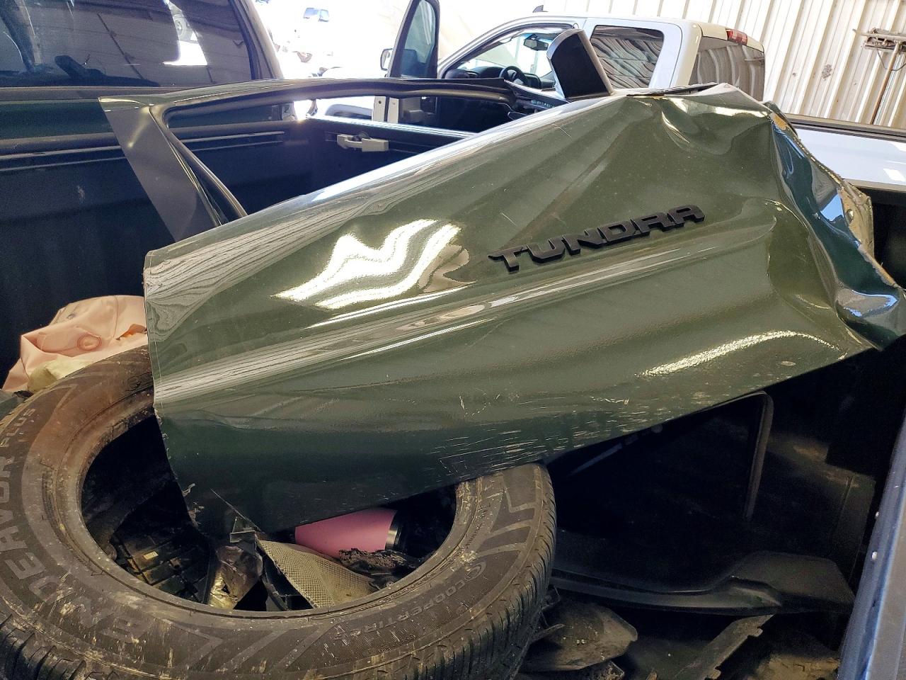 2020 TOYOTA TUNDRA