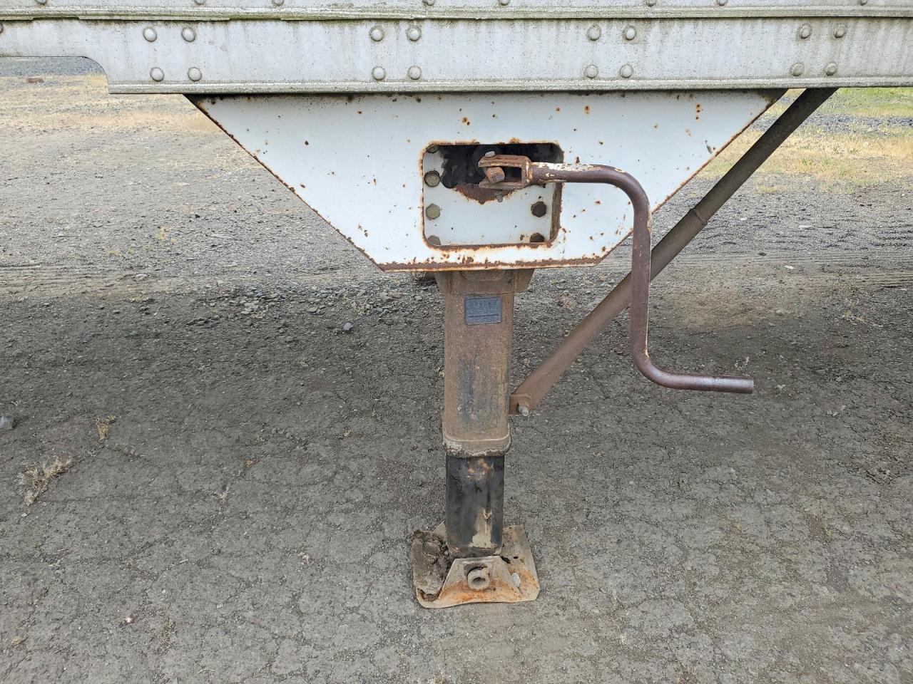 1987 COMET UNKNOWN
