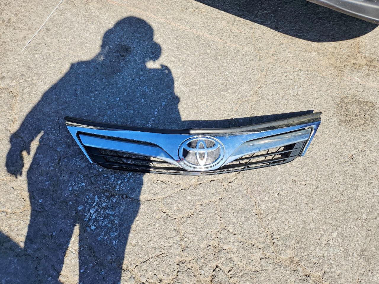 2012 TOYOTA CAMRY