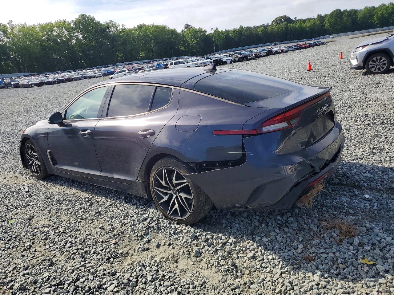 2022 KIA STINGER
