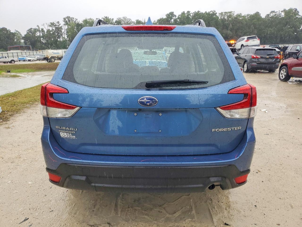 2022 SUBARU FORESTER