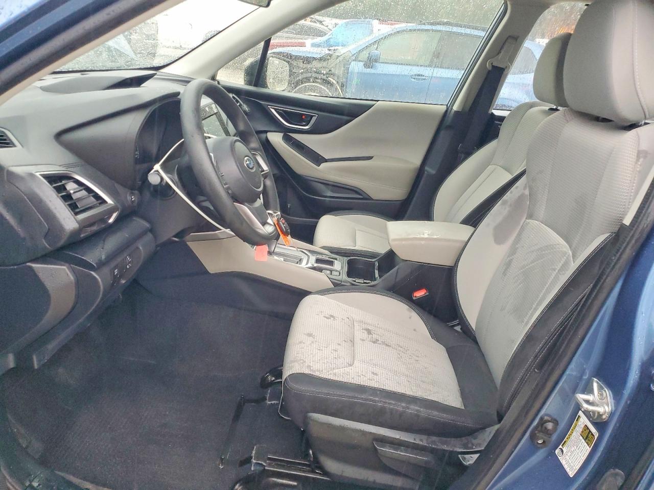 2022 SUBARU FORESTER
