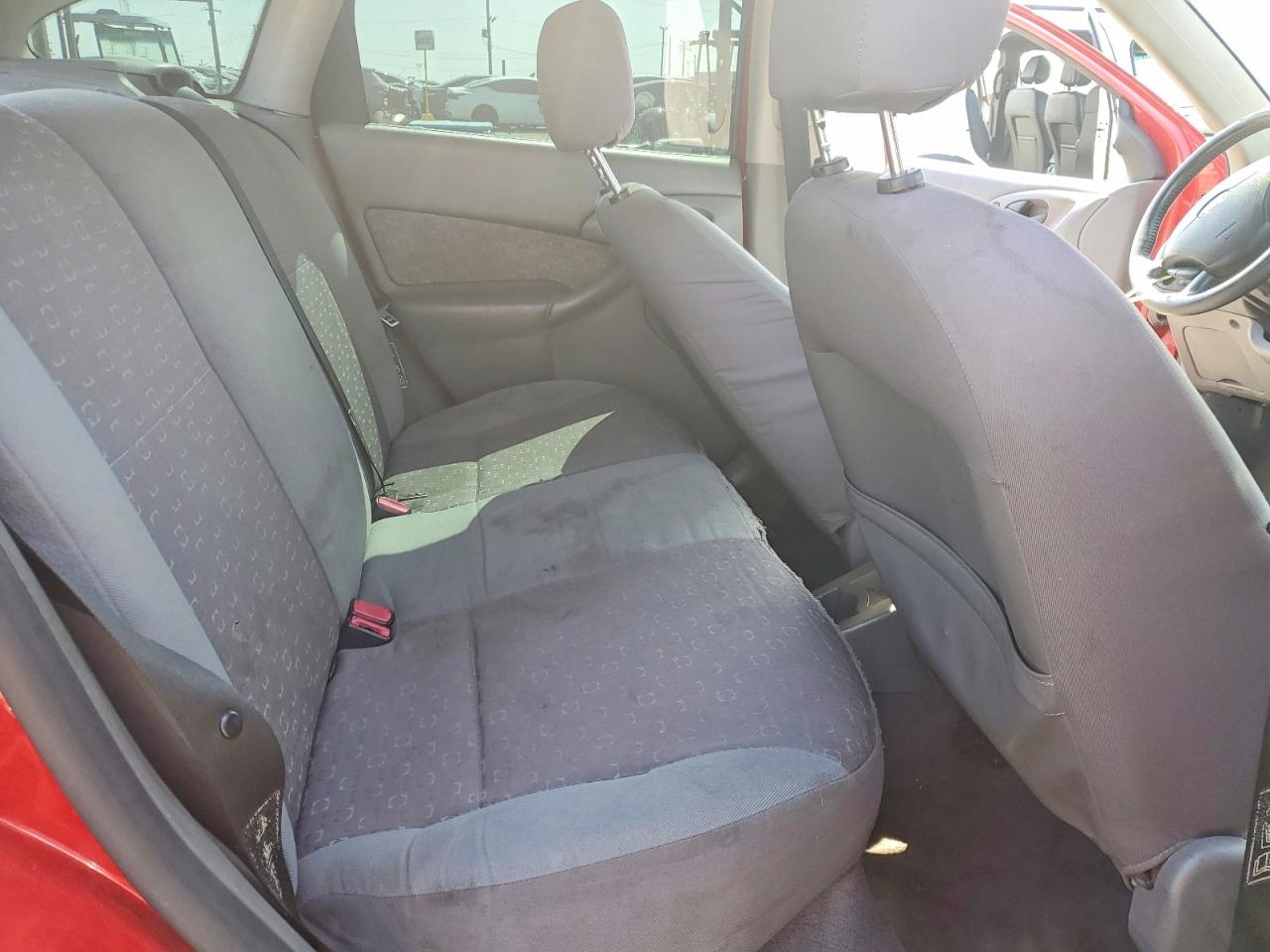 2003 FORD FOCUS