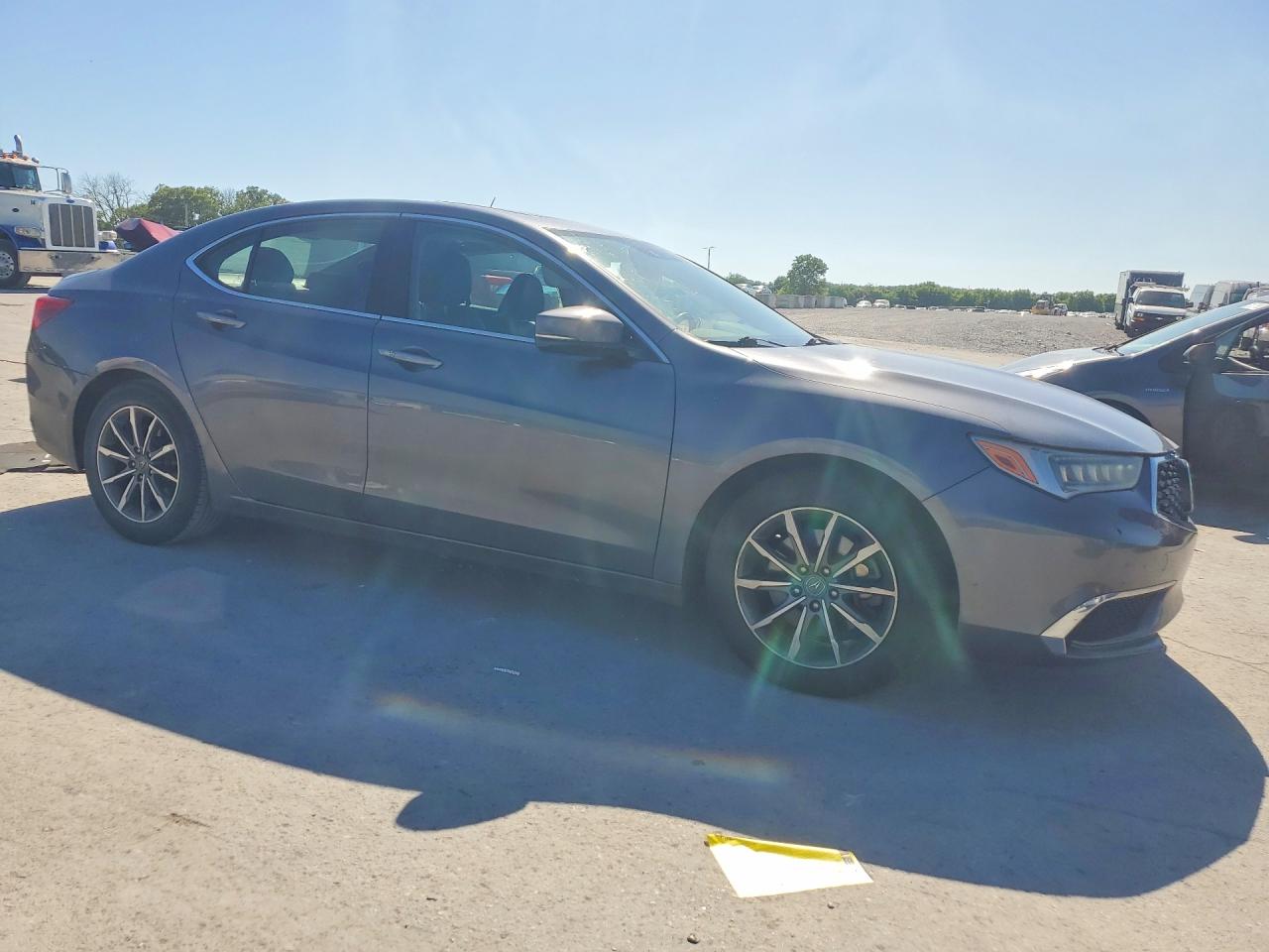 2018 ACURA TLX