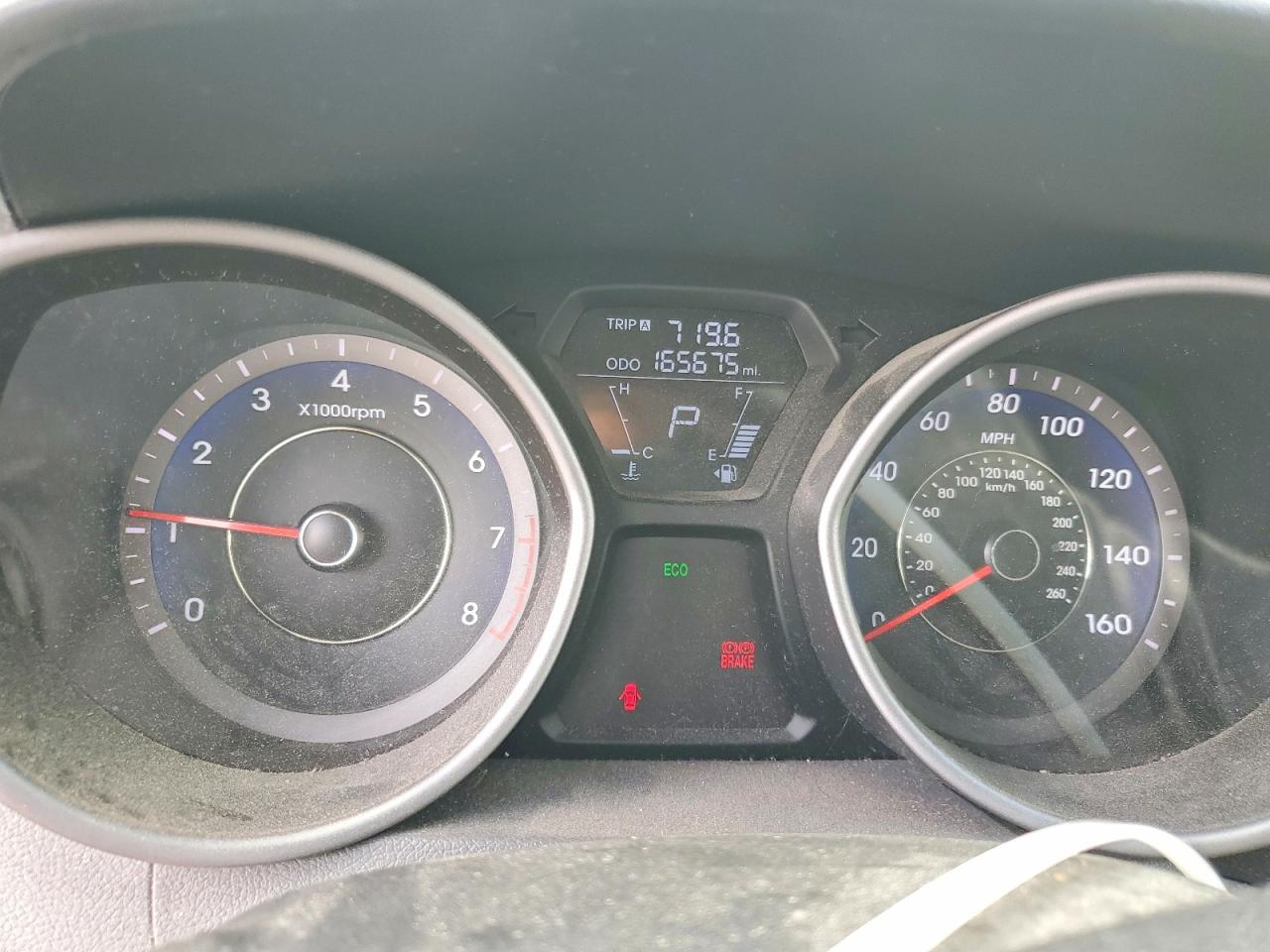 2013 HYUNDAI ELANTRA