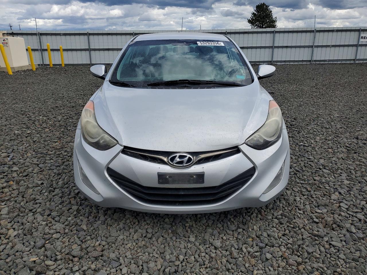 2013 HYUNDAI ELANTRA